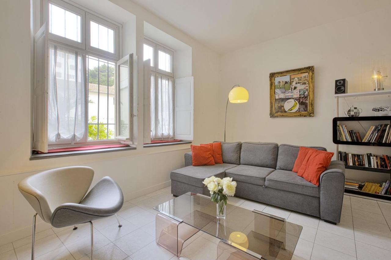 Welkeys - Reine Nathalie Apartment Biarritz Bagian luar foto