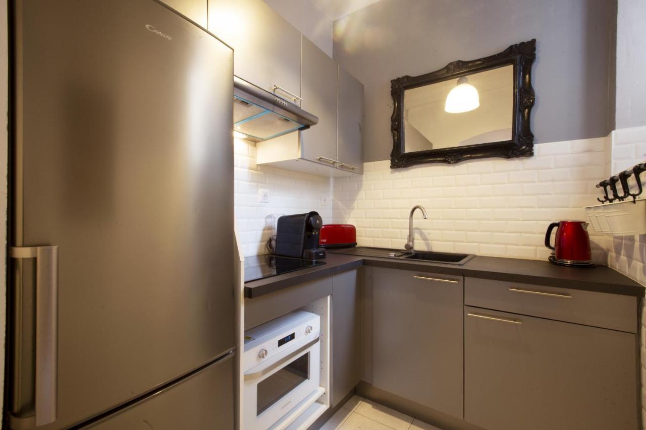 Welkeys - Reine Nathalie Apartment Biarritz Bagian luar foto